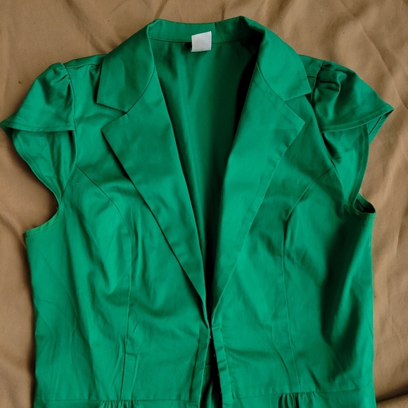 Green Short Sleeve Blazer Slimming Tailored Fit L - Picture 2 of 7
